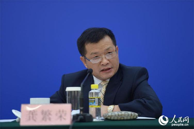 又什么又什么的词语
